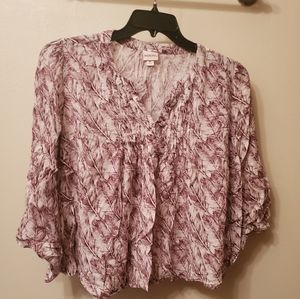 😎 Merona Feathered Flowy Blouse